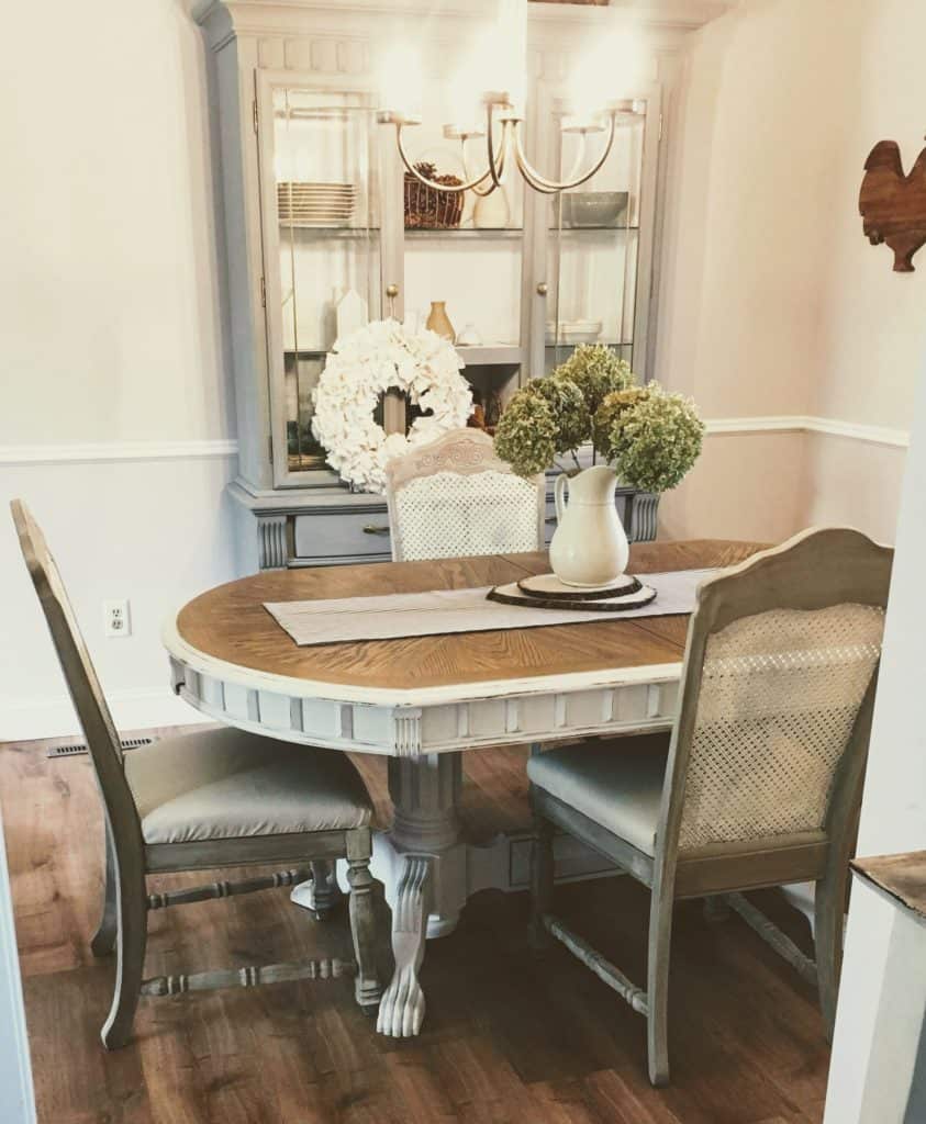 The Amazing Farmhouse Dining Room Chair Makeover - A Well Purposed Woman