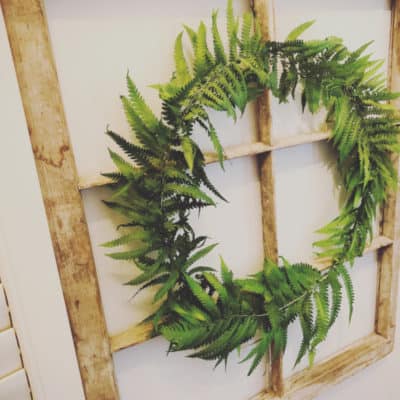 How to Make an Easy DIY Fern Wreath