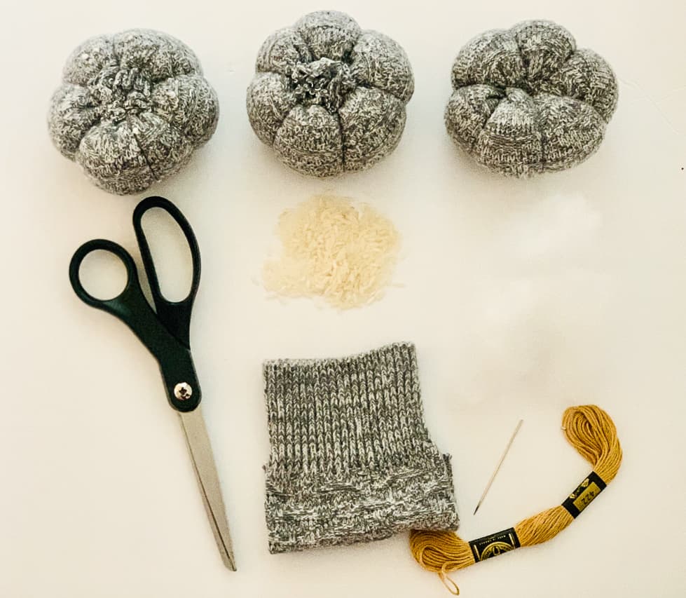 How to Make Fabric Pumpkins from Old Socks