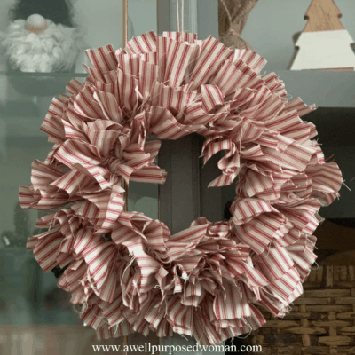 DIY Fabric Christmas Wreath