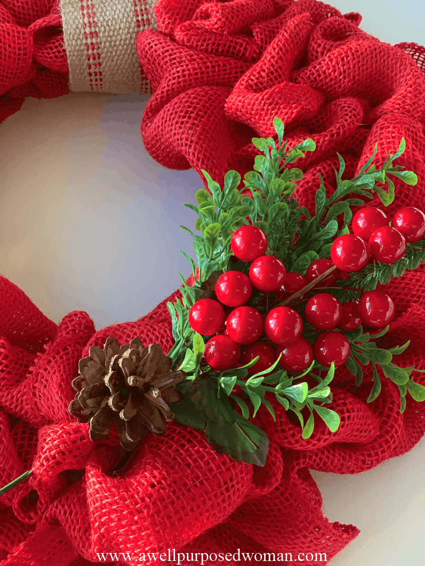 How To Make A Diy Red Burlap Christmas Wreath A Well Purposed Woman 8389