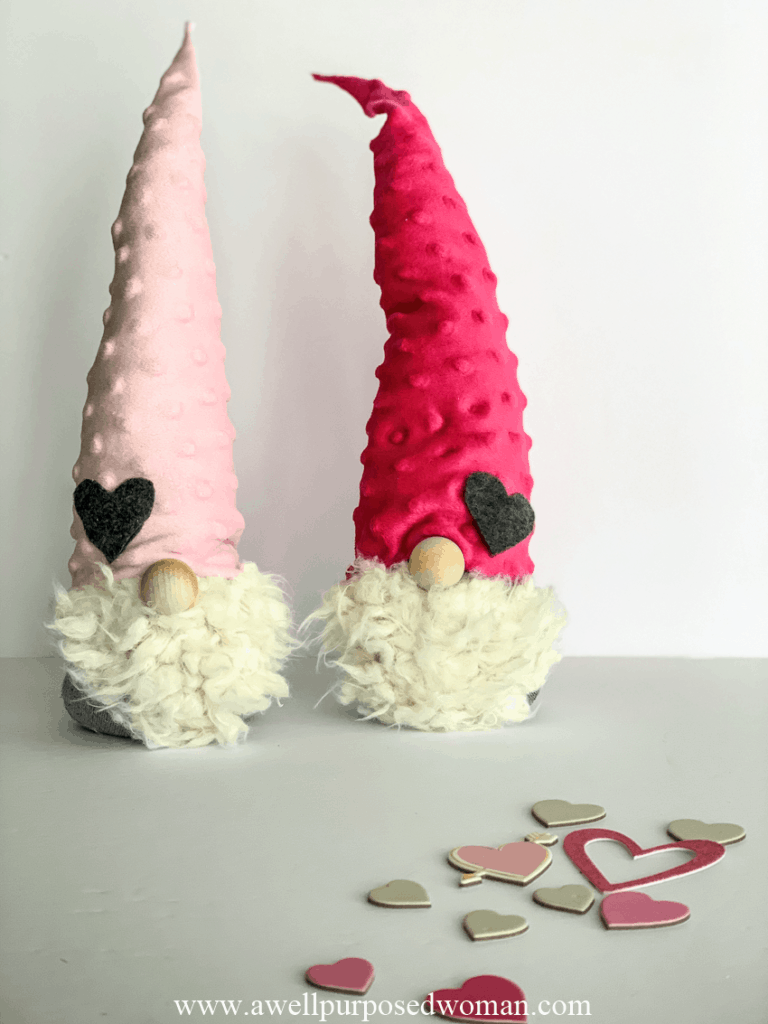 DIY Valentine's Day Gnomes