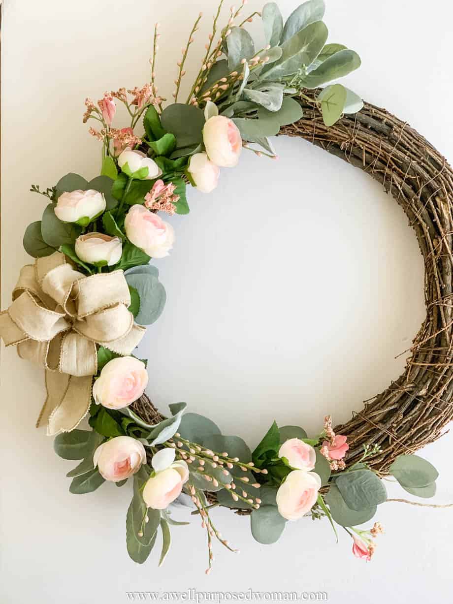 How to Make a DIY Grapevine Wreath (or Other Vines) + Decorating Ideas ~  Homestead and Chill