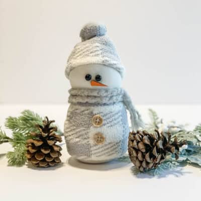 How to Make a Sock Snowman from Old Socks
