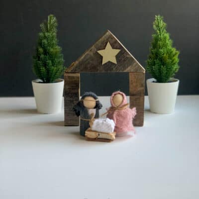 How to Make a DIY Wooden Peg Doll Nativity