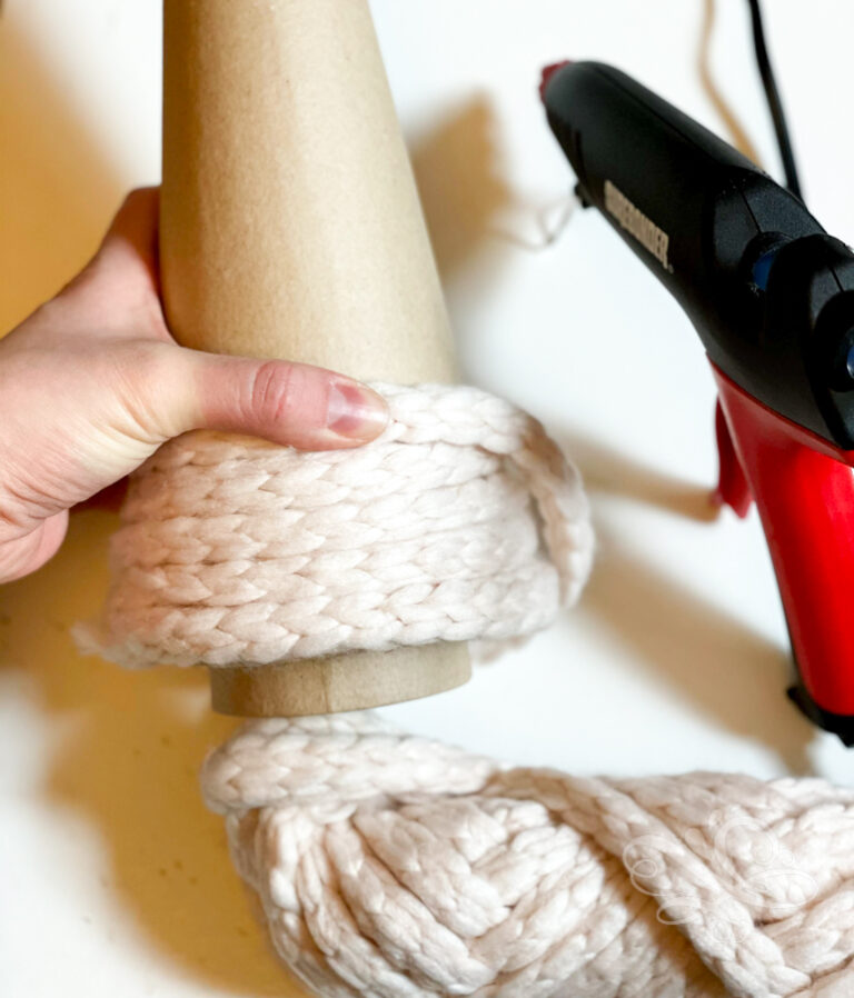 How to make a Christmas Tree out of Yarn - A Well Purposed Woman